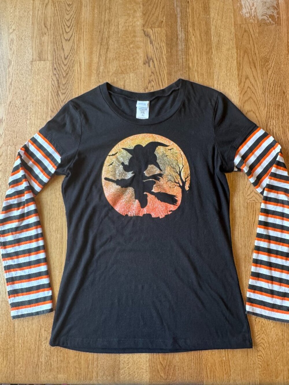 Disney Halloween Minnie Mouse Witch Top Long Sleeve Juniors Large